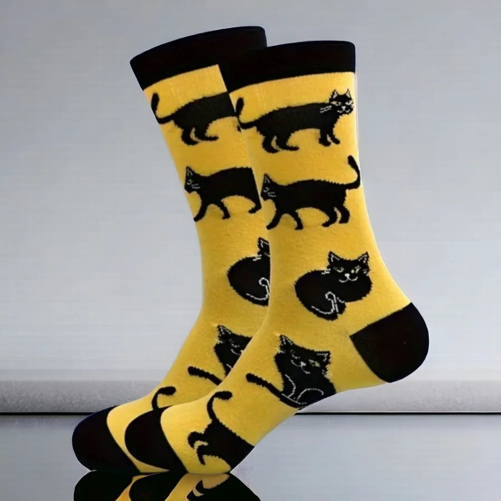 Yellow and black cat socks - Picture 3 of 5